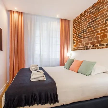 Beautiful - 4br 10p - 9th Arrondissement Of Апартаменты
