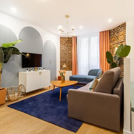 Апартаменты Beautiful - 4br 10p - 9th Arrondissement Of