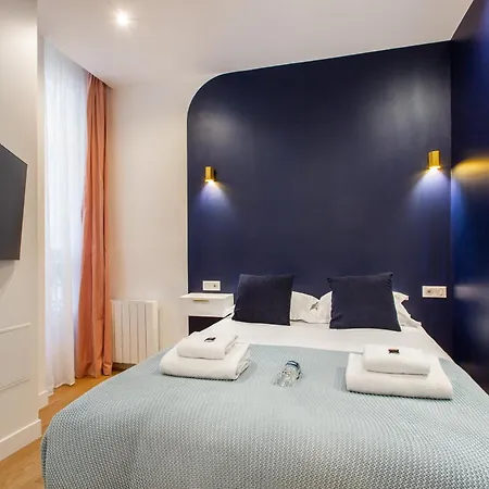Апартаменты Beautiful - 4br 10p - 9th Arrondissement Of